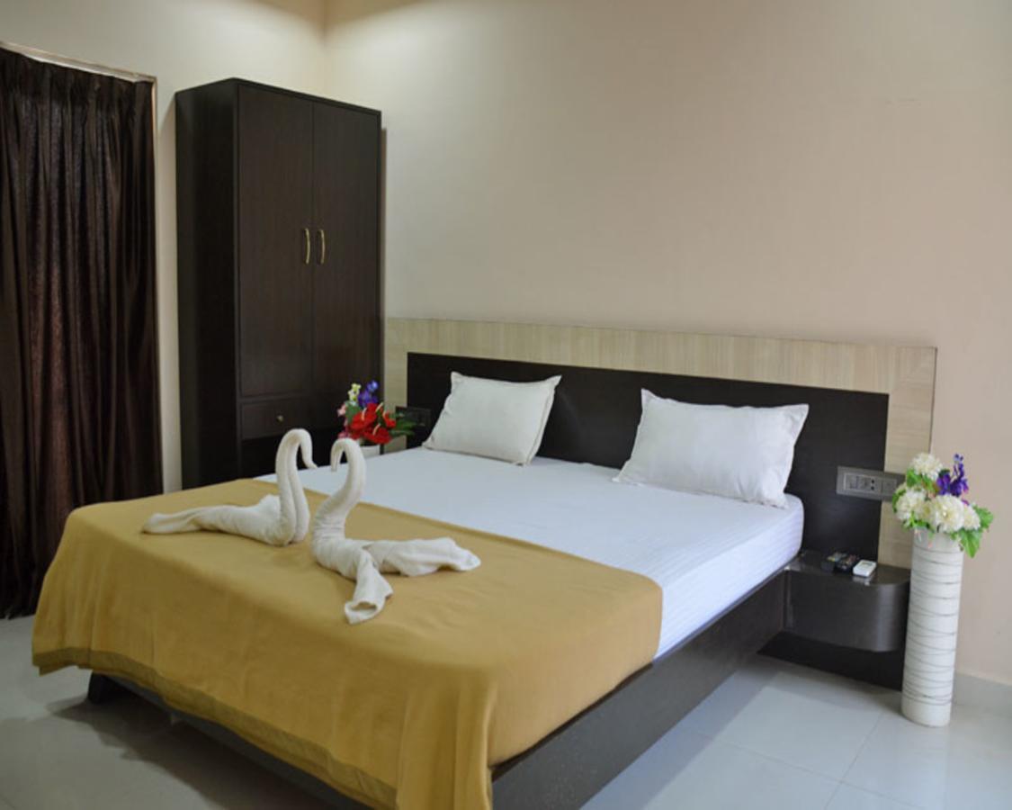 Planet Goa Beach Resort Calangute Dış mekan fotoğraf